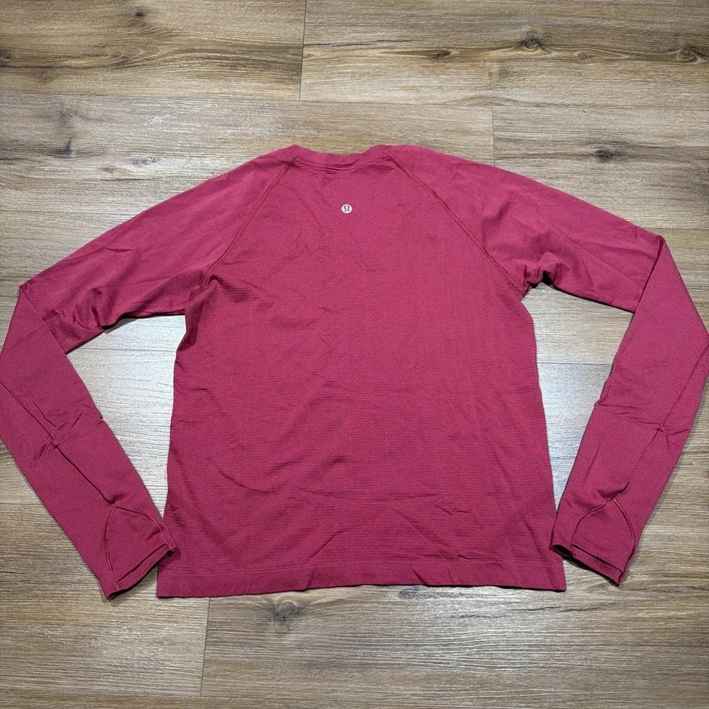 Lululemon Size 8 Swiftly Tech 2.0 Race Length‎ Long Sleeve Magenta Yoga Athletic